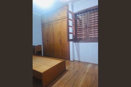 Casa à venda com 3 quartos, 300m² em Vila Valparaíso, Santo André