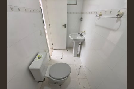 Casa de condomínio para alugar com 300m², 5 quartos e 2 vagas