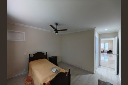 Casa de condomínio para alugar com 300m², 5 quartos e 2 vagas