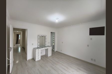 Casa de condomínio para alugar com 300m², 5 quartos e 2 vagas