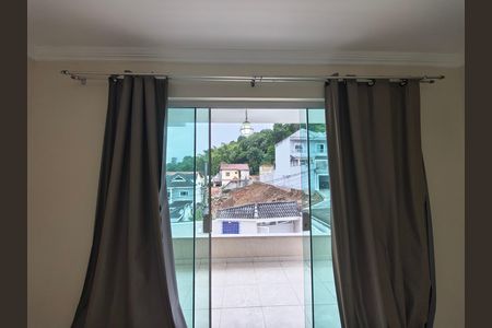 Casa de condomínio para alugar com 300m², 5 quartos e 2 vagas