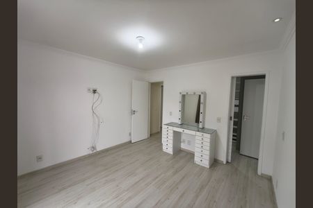 Casa de condomínio para alugar com 300m², 5 quartos e 2 vagas