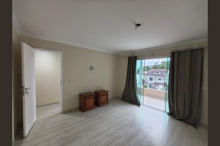 Casa de condomínio para alugar com 300m², 5 quartos e 2 vagas