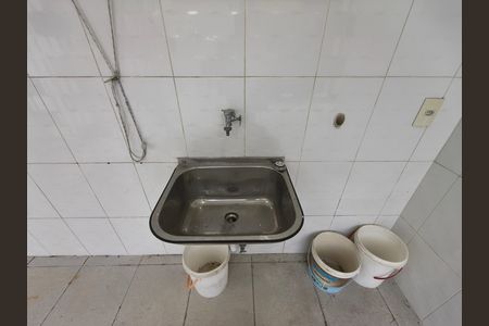 Casa de condomínio para alugar com 300m², 5 quartos e 2 vagas