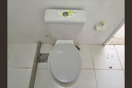 Casa de condomínio para alugar com 300m², 5 quartos e 2 vagas