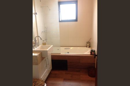 Apartamento à venda com 165m², 2 quartos e 2 vagas