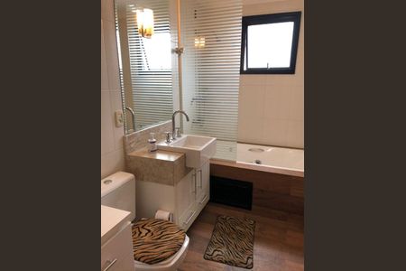 Apartamento à venda com 165m², 2 quartos e 2 vagas
