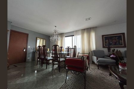 Apartamento à venda com 165m², 2 quartos e 2 vagas
