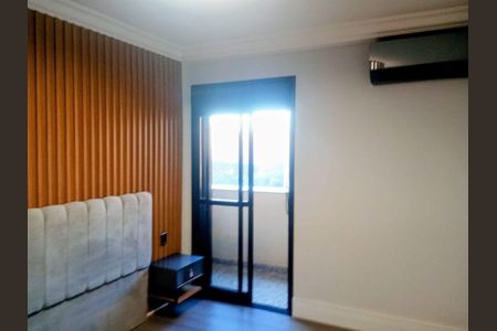 Apartamento à venda com 221m², 3 quartos e 4 vagas