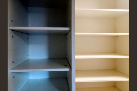 Apartamento à venda com 221m², 3 quartos e 4 vagas