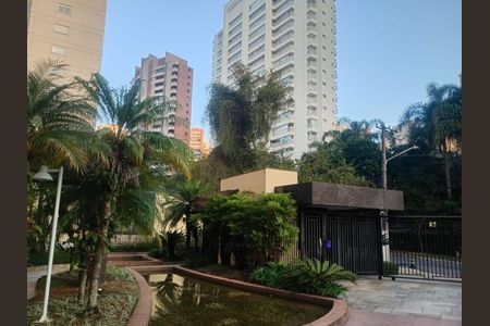 Apartamento à venda com 221m², 3 quartos e 4 vagas