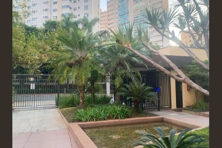 Apartamento à venda com 221m², 3 quartos e 4 vagas