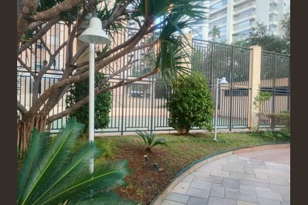 Apartamento à venda com 221m², 3 quartos e 4 vagas