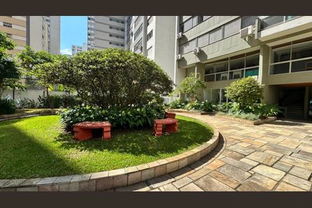 Apartamento à venda com 134m², 3 quartos e 1 vaga