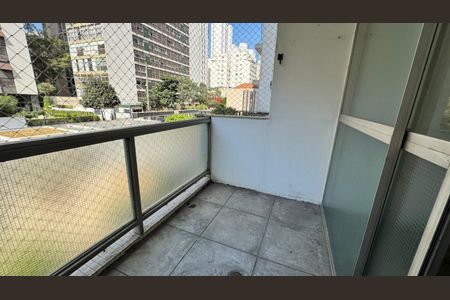 Apartamento à venda com 134m², 3 quartos e 1 vaga