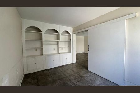 Apartamento à venda com 134m², 3 quartos e 1 vaga