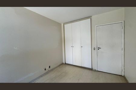 Apartamento à venda com 134m², 3 quartos e 1 vaga