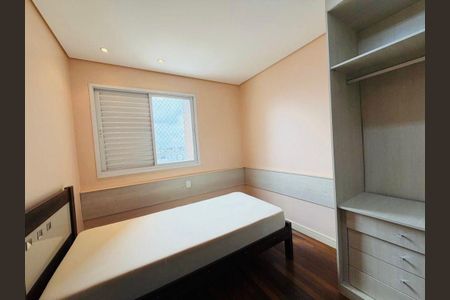 Apartamento à venda com 70m², 2 quartos e 1 vaga