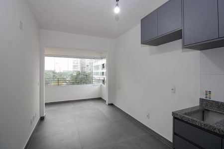 Sala/Cozinha  de apartamento para alugar com 1 quarto, 32m² em Butantã, São Paulo
