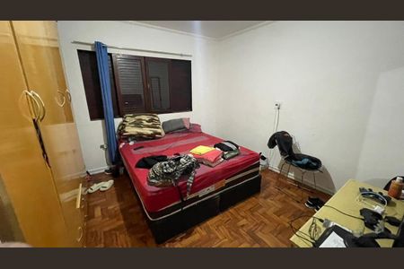 Casa à venda com 3 quartos, 246m² em Nova Gerti, São Caetano do Sul