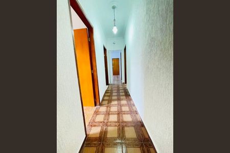 Casa à venda com 3 quartos, 250m² em Vila Junqueira, Santo André