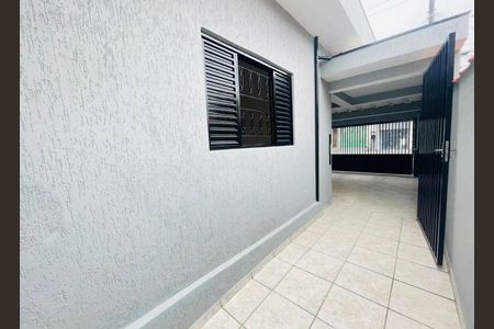Casa à venda com 3 quartos, 250m² em Vila Junqueira, Santo André