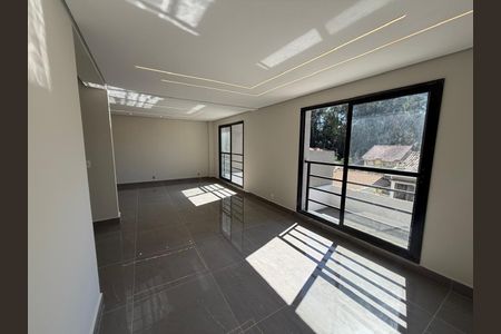 Casa à venda com 3 quartos, 165m² em Paraíso do Morumbi, São Paulo