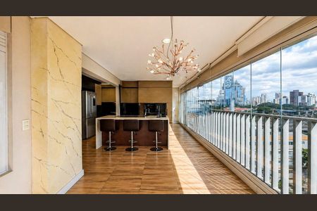 Apartamento à venda com 192m², 4 quartos e 4 vagas