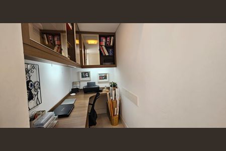 Apartamento à venda com 202m², 3 quartos e 4 vagas