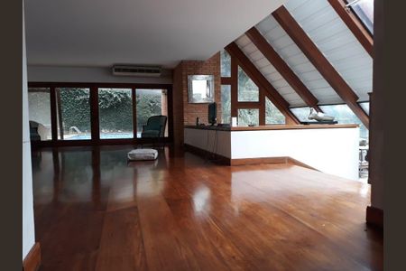 Casa à venda com 4 quartos, 800m² em Retiro Morumbi, São Paulo