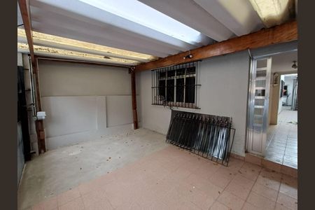 Casa à venda com 170m², 5 quartos e sem vaga