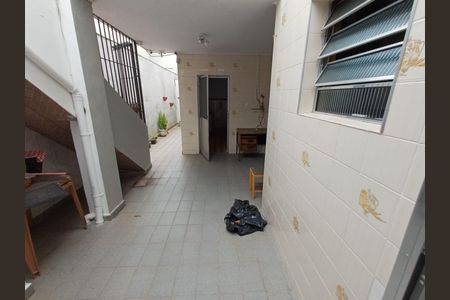 Casa à venda com 170m², 5 quartos e sem vaga