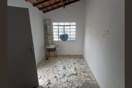Casa à venda com 170m², 5 quartos e sem vaga