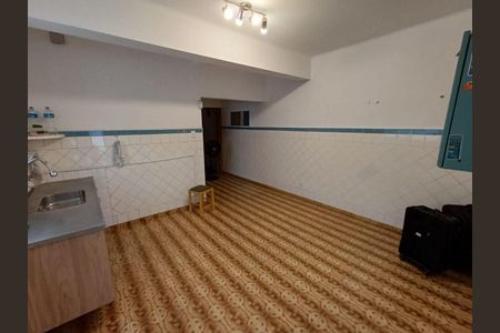 Casa à venda com 170m², 5 quartos e sem vaga