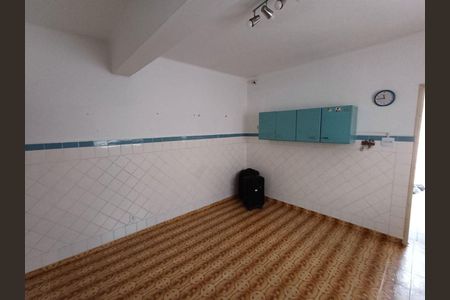 Casa à venda com 170m², 5 quartos e sem vaga