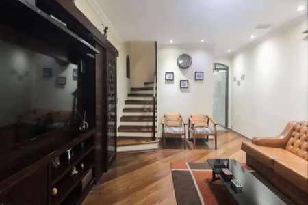Casa à venda com 2 quartos, 109m² em Cidade Mãe do Céu, São Paulo