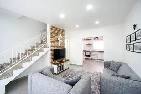 Casa à venda com 170m², 2 quartos e sem vaga