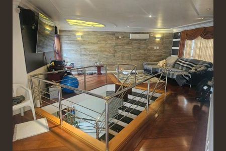 Casa à venda com 4 quartos, 530m² em Parque dos Passaros, São Bernardo do Campo