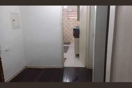 Casa à venda com 122m², 4 quartos e 4 vagas