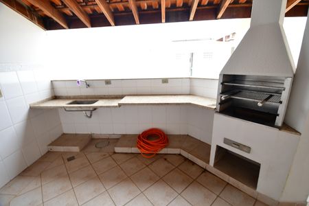 Churrasqueira de casa à venda com 4 quartos, 335m² em Jardim Chapadão, Campinas