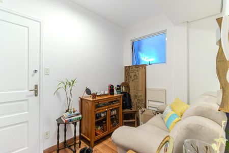 Apartamento à venda com 62m², 1 quarto e sem vaga Apartamento à venda com 62m², 1 quarto e sem vagaHall de Entrada