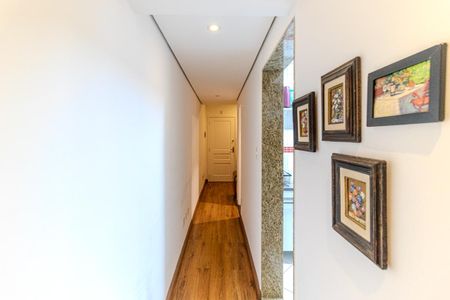 Apartamento à venda com 62m², 1 quarto e sem vaga Apartamento à venda com 62m², 1 quarto e sem vagaCorredor
