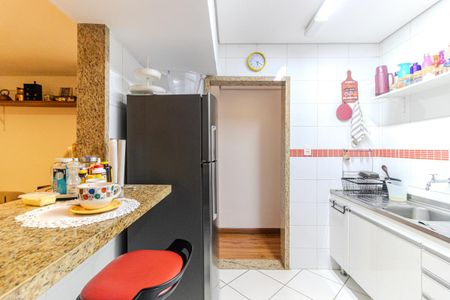 Apartamento à venda com 62m², 1 quarto e sem vaga Apartamento à venda com 62m², 1 quarto e sem vagaCozinha