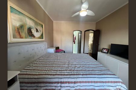 Casa à venda com 4 quartos, 221m² em Nova Petrópolis, São Bernardo do Campo