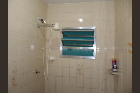 Casa à venda com 125m², 4 quartos e 2 vagasBanheiro