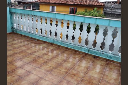 Casa à venda com 125m², 4 quartos e 2 vagasVaranda da suíte