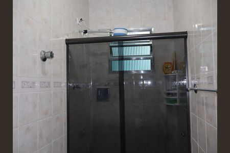 Casa à venda com 125m², 4 quartos e 2 vagasSuíte - banheiro