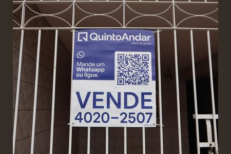 Casa à venda com 125m², 4 quartos e 2 vagasPlaca