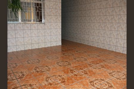 Casa à venda com 125m², 4 quartos e 2 vagasGaragem
