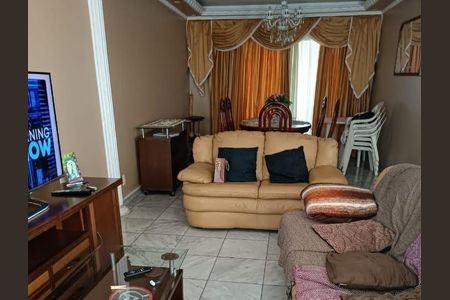 Casa à venda com 4 quartos, 338m² em Jardim Vivan, São Paulo